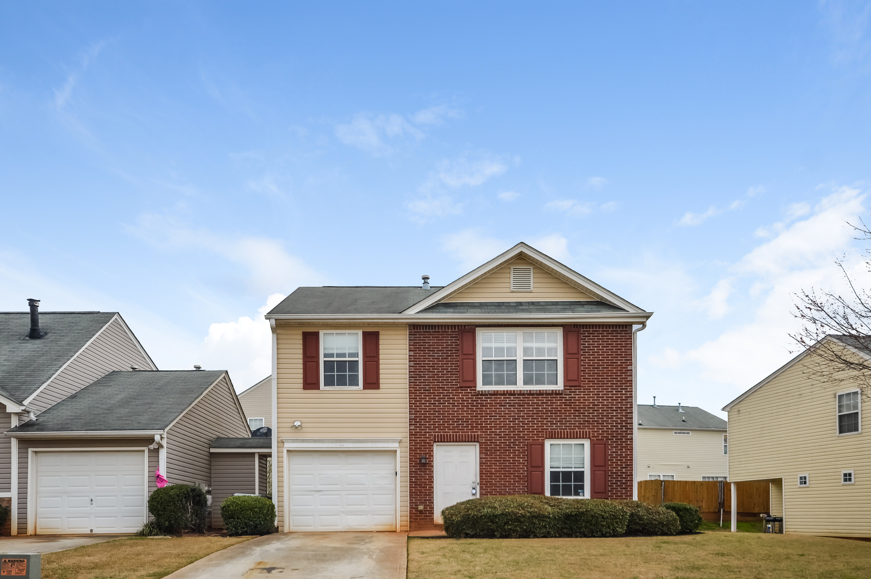 155 Meadowridge Dr Covington, GA 30016